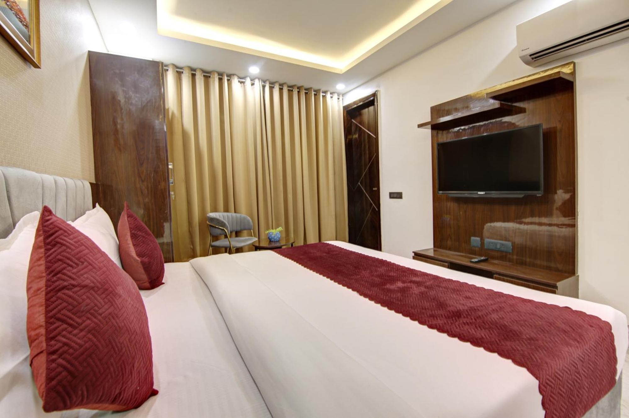 גורגאון Limewood Stay - Millennium Huda City Center מראה חיצוני תמונה