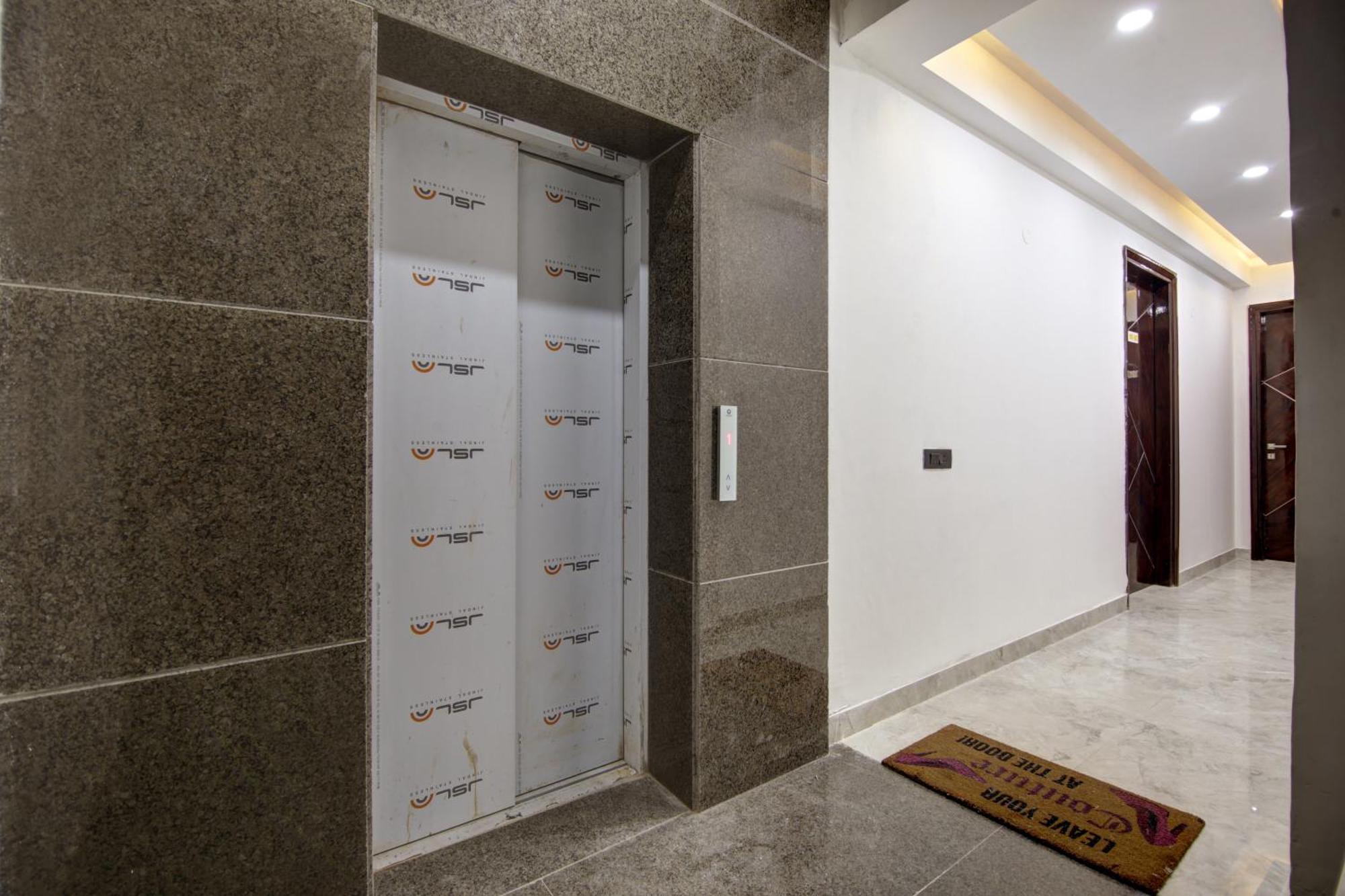 גורגאון Limewood Stay - Millennium Huda City Center מראה חיצוני תמונה