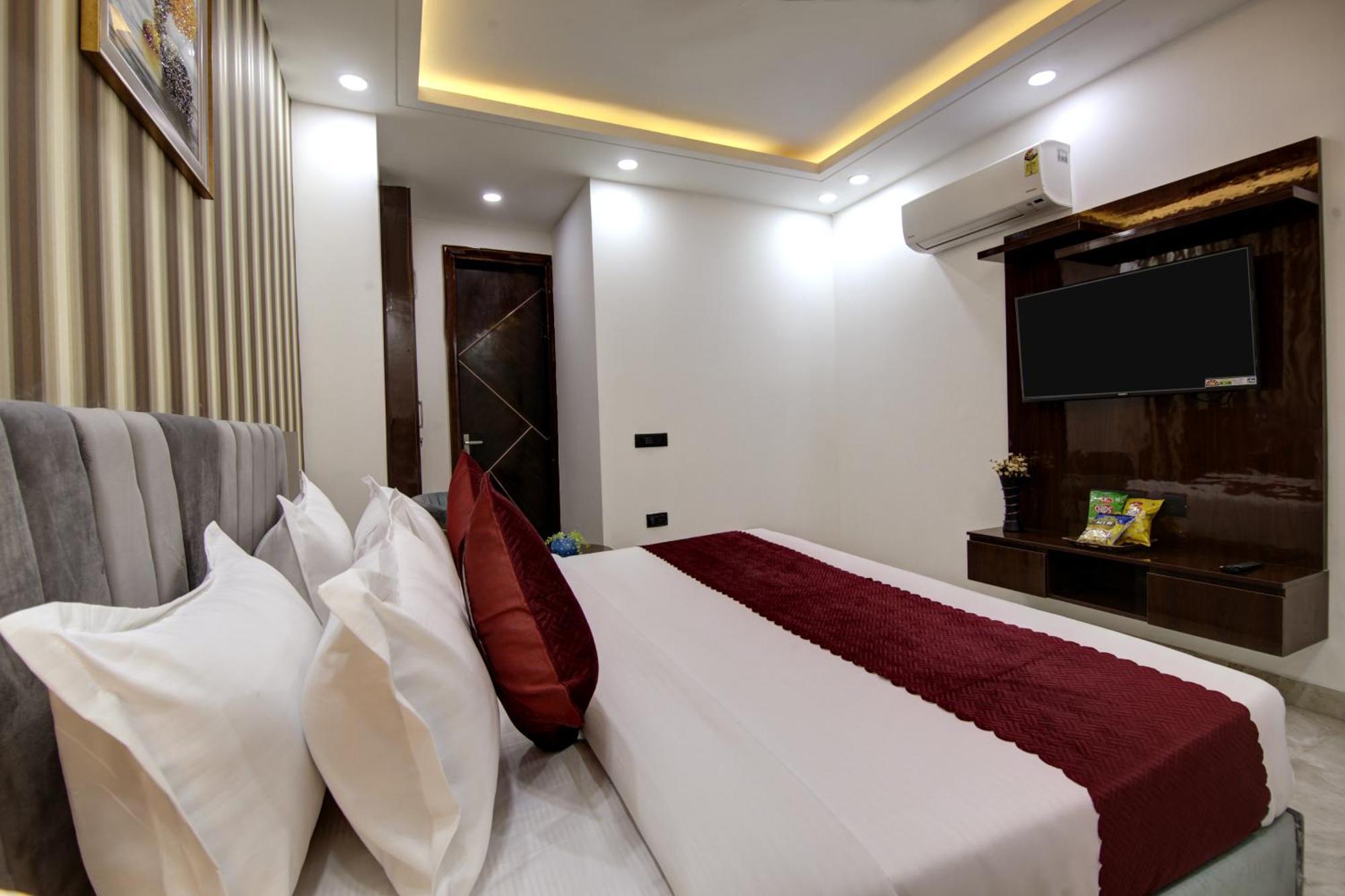 גורגאון Limewood Stay - Millennium Huda City Center מראה חיצוני תמונה