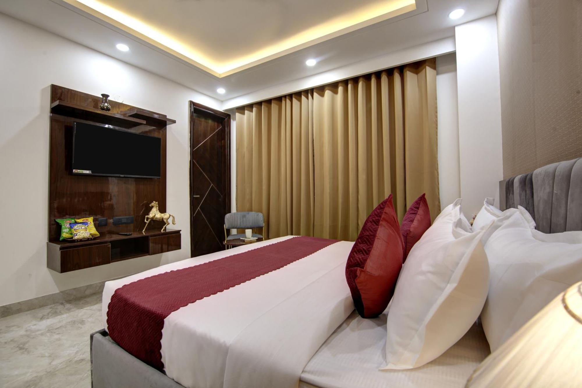גורגאון Limewood Stay - Millennium Huda City Center מראה חיצוני תמונה