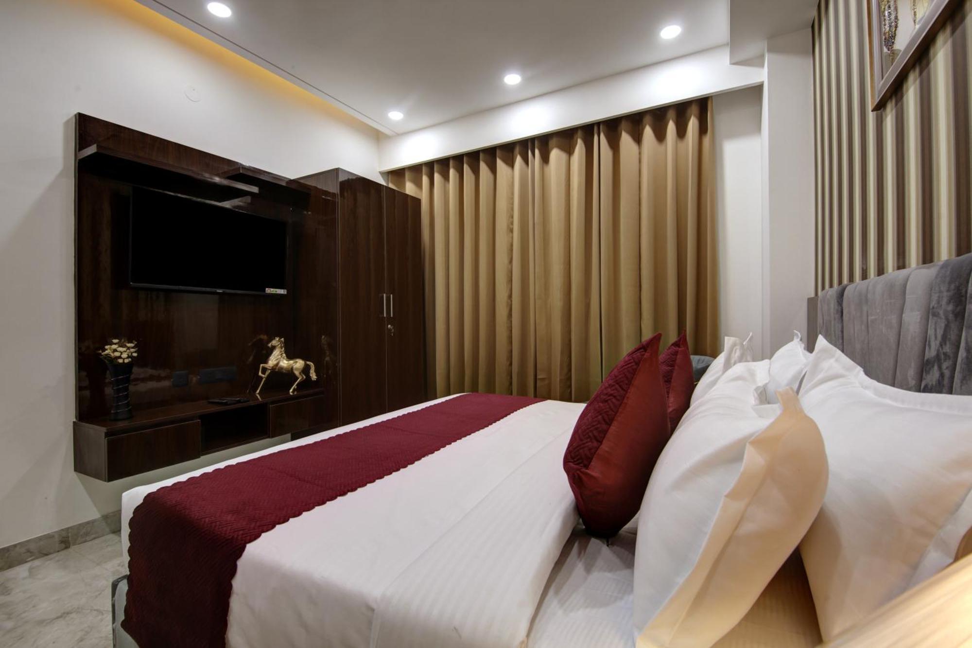 גורגאון Limewood Stay - Millennium Huda City Center מראה חיצוני תמונה